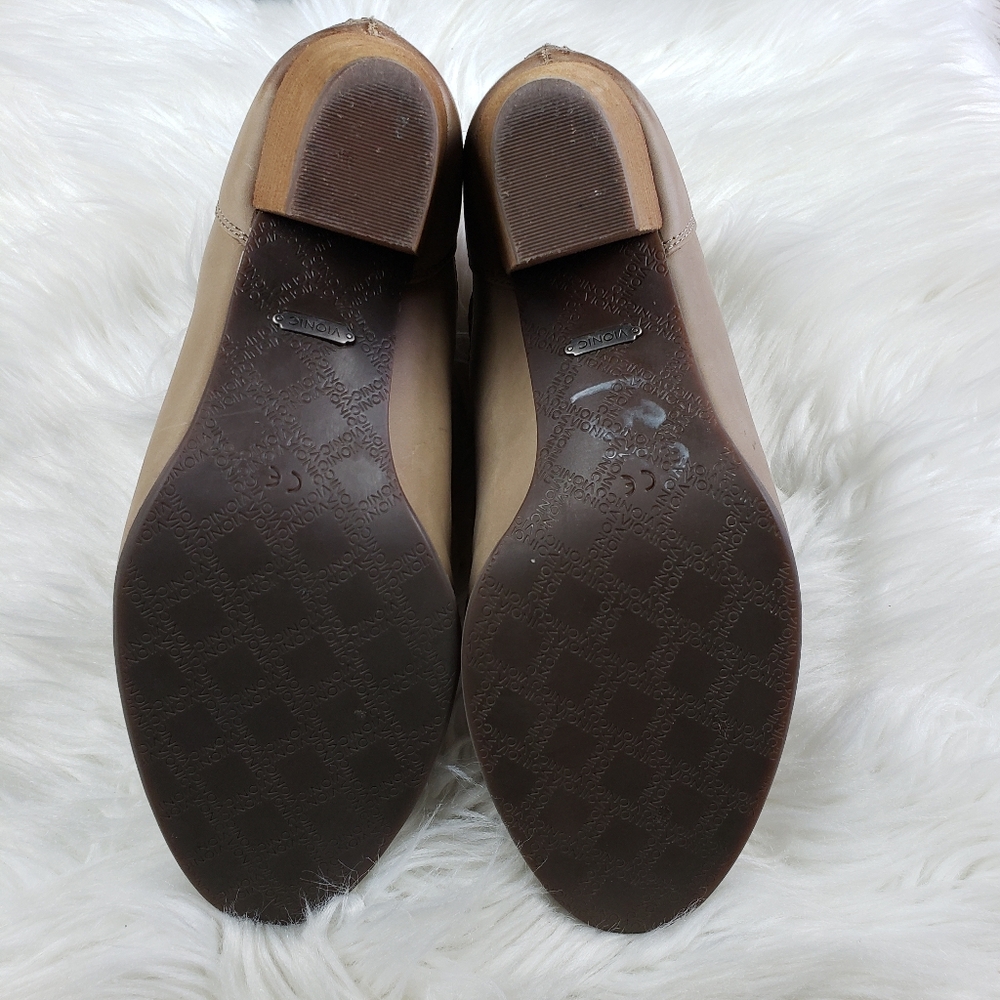 Vionic Rory buckle ankle bootie size 9 - Picture 9 of 16